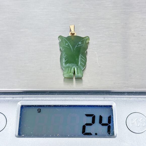 Vintage 12KGF Carved Nephrite Jade Owl Pendant - Picture 7 of 7